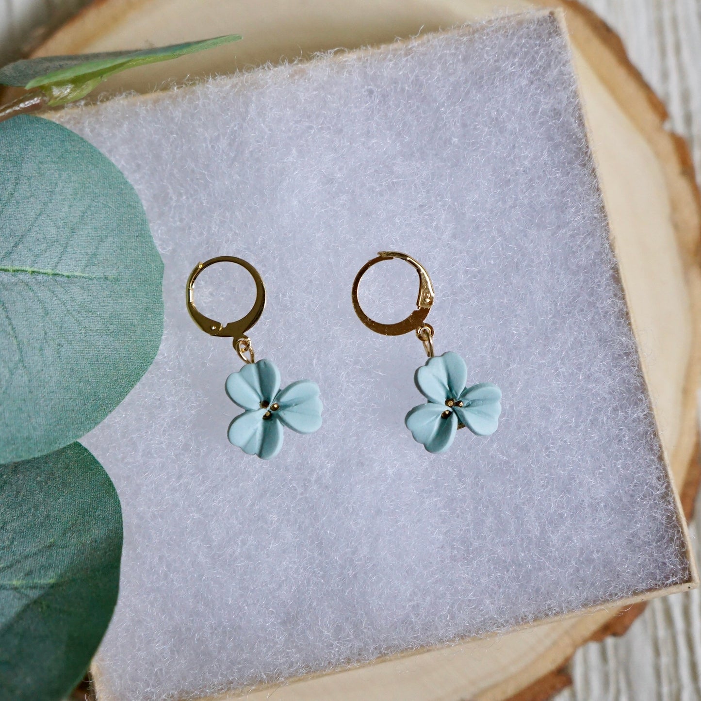 Mint Flower Dangles